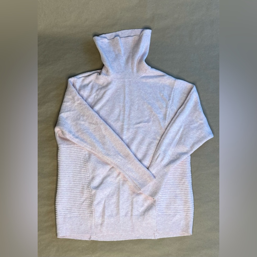 Tahari Pink Turtle Neck Soft Pullover Sweater